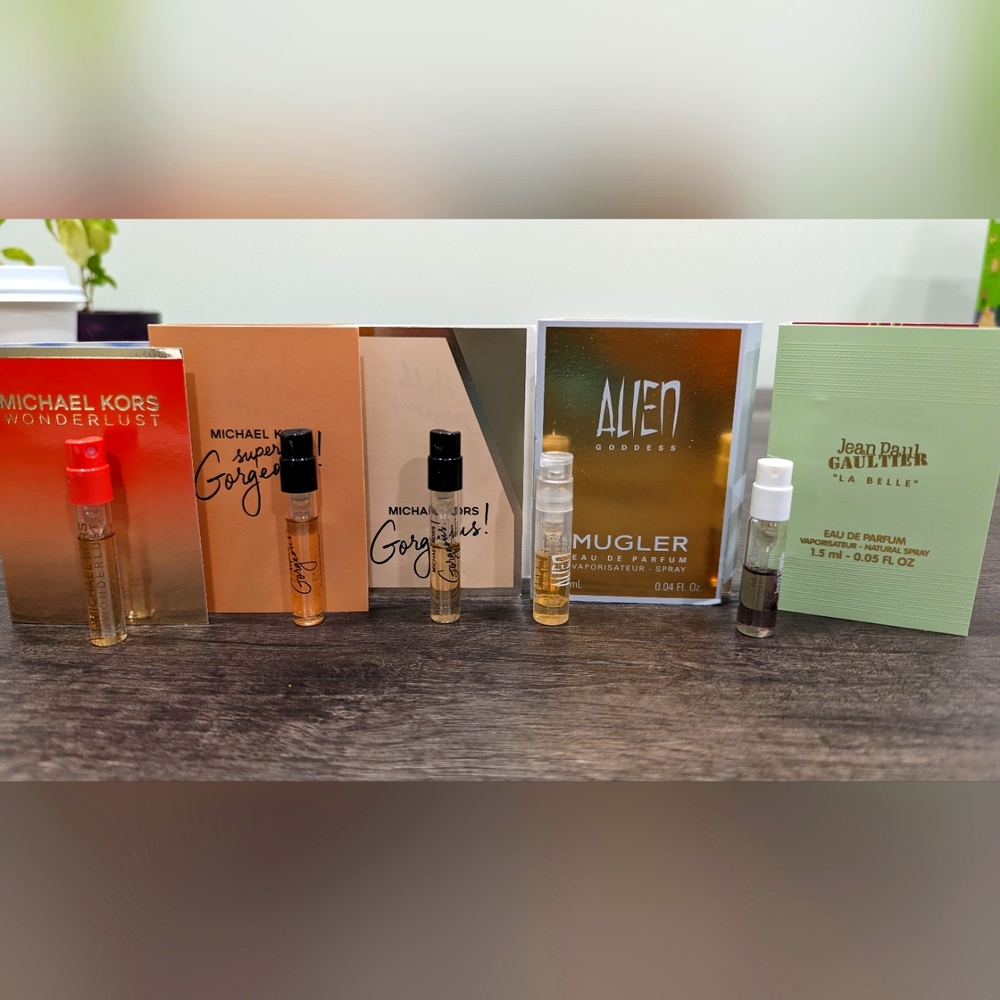 Lot of 5 Perfume Samples